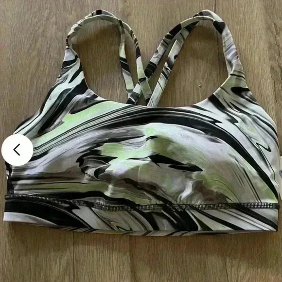 Lululemon 🍋  Energy Bra - Picture 1 of 6